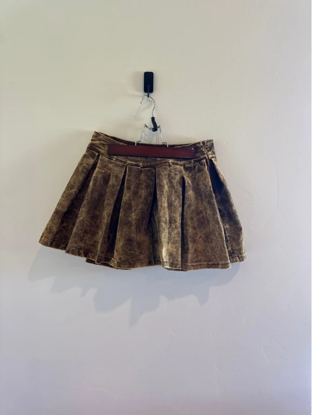 Corduroy skirt